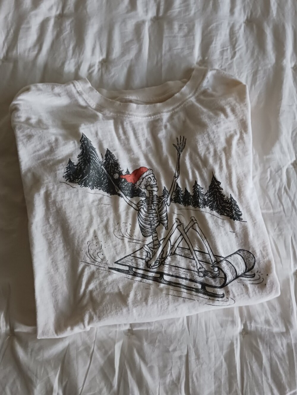 American Eagle Christmas Graphic Tee